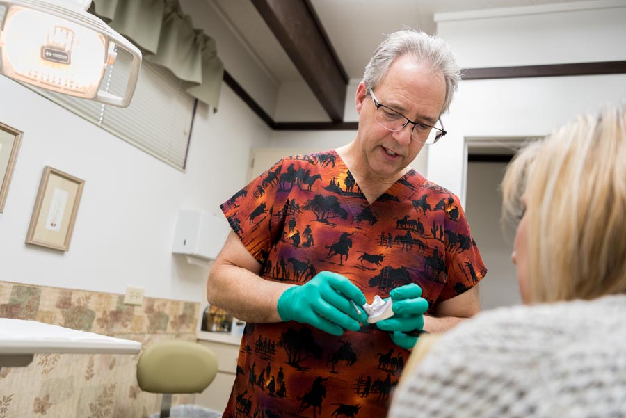 Complete Dentures & Teeth Extractions Denturist Great Falls, MT
