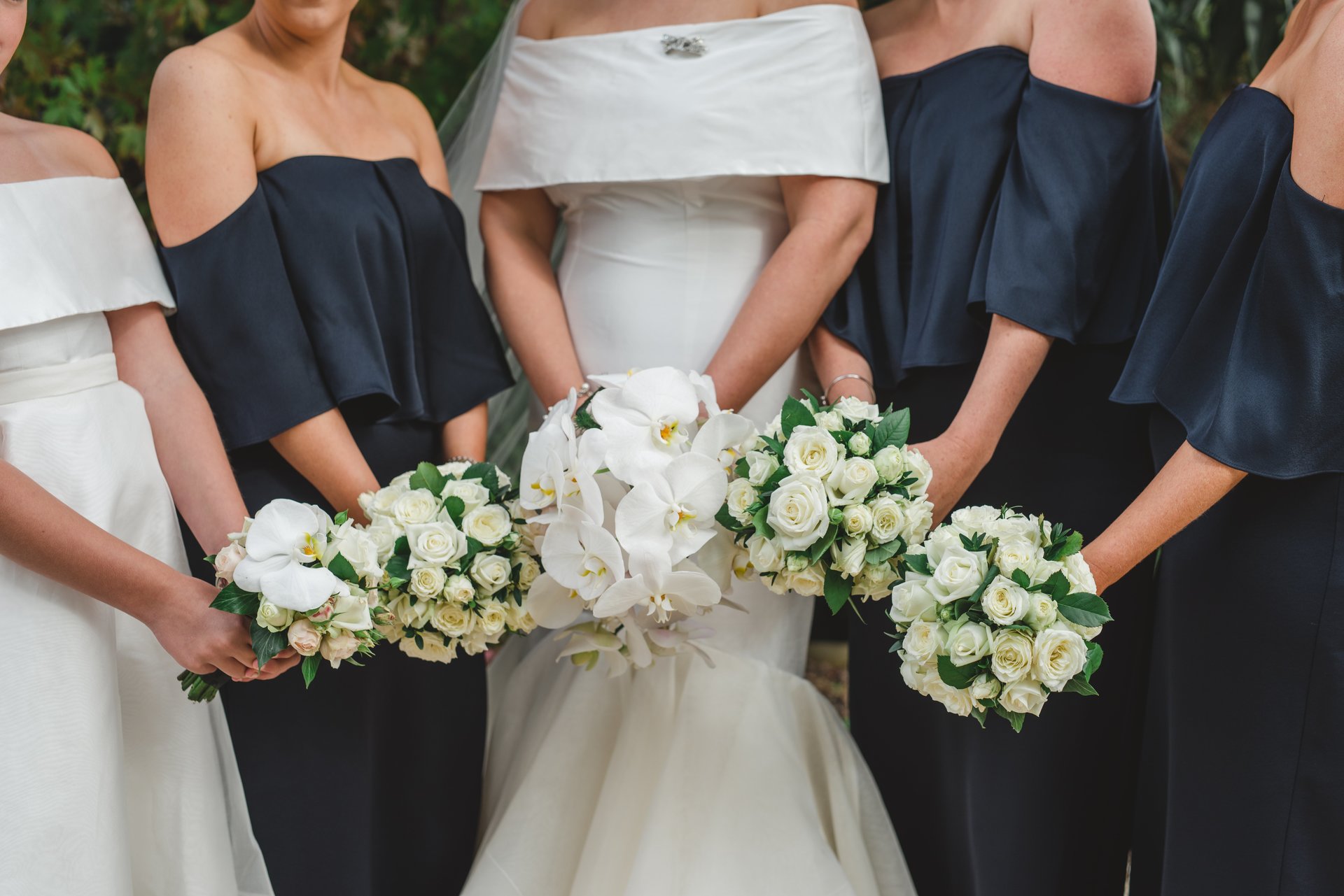 bouquet holding woman