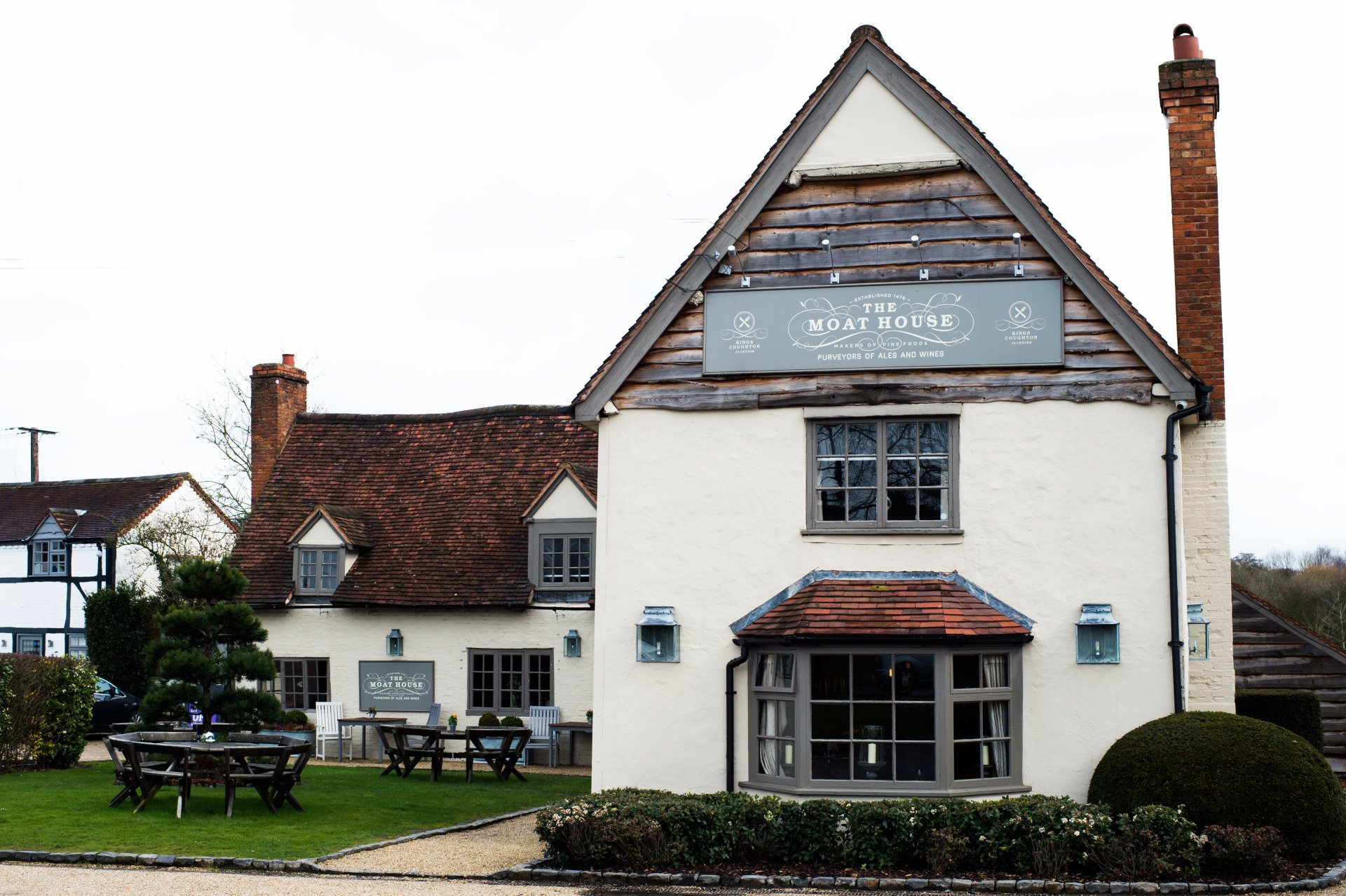 The Moat House Inn, Kings Coughton, Alcester Restaurant and Country