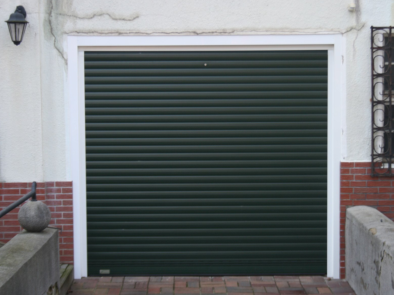 Garagentor-Montage vom Profi in Stralsund & Umland