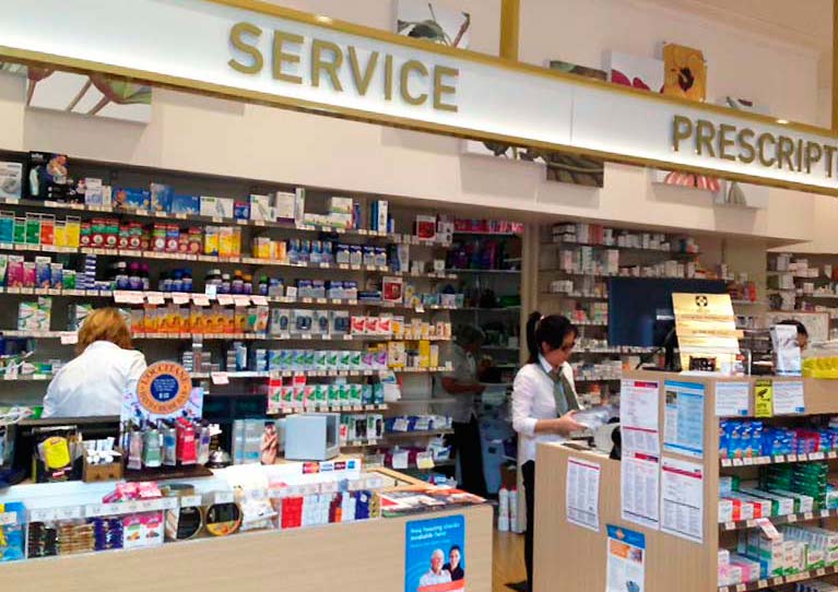 Service and prescription counter