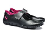 Top-selling Womens Nike Shoes for Gym Black Pink