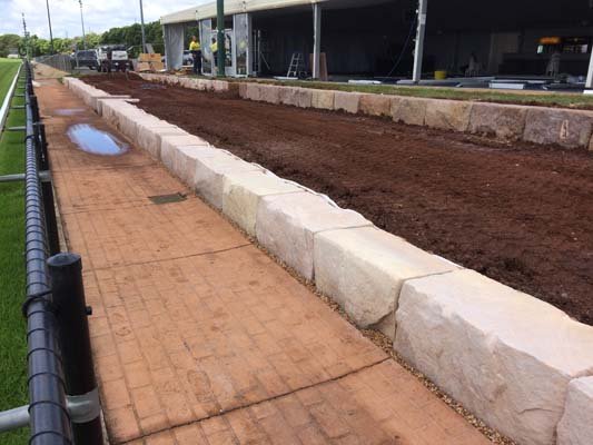 new light stone retaining wall