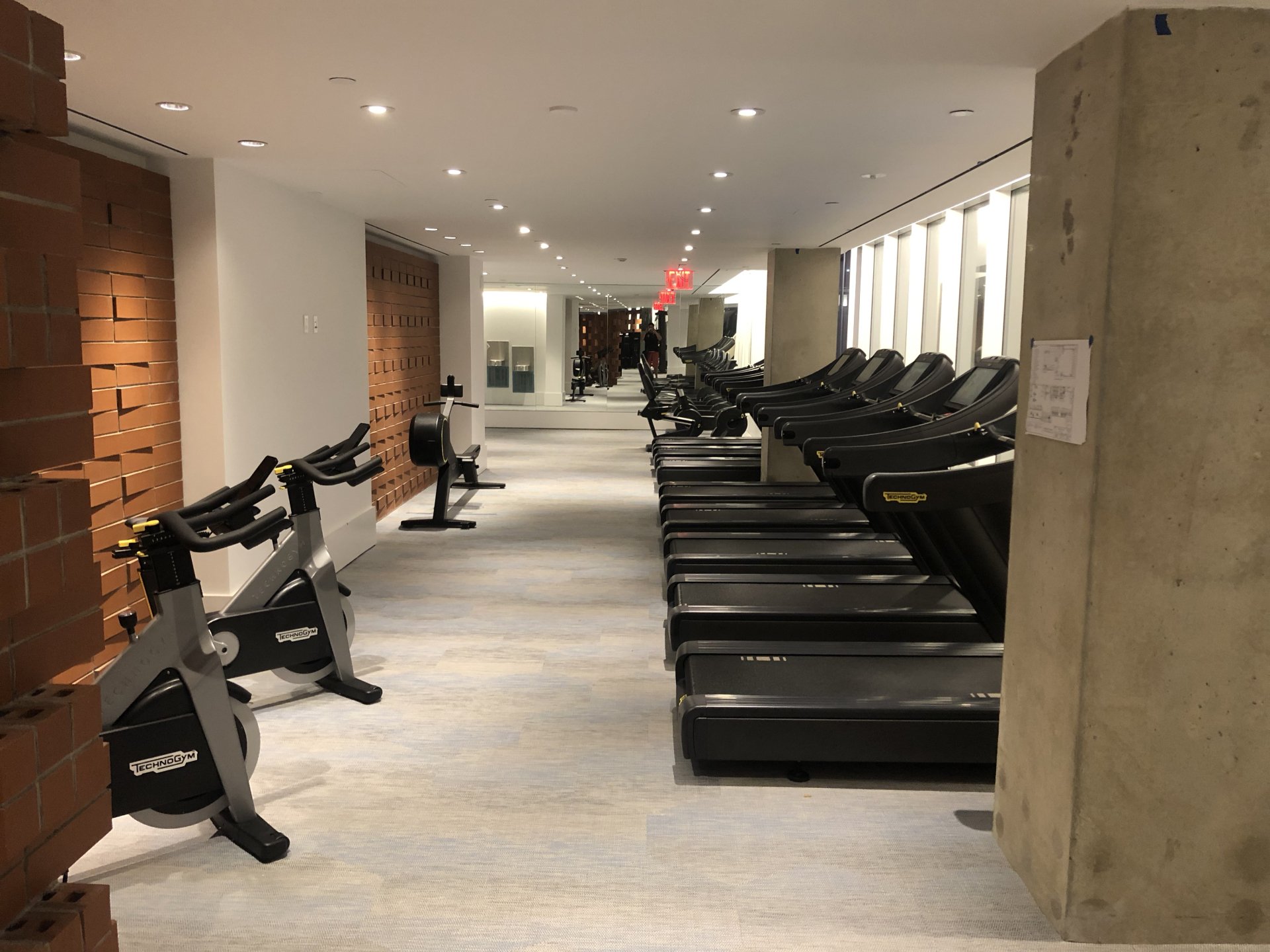 WILLIAMSBURG WATERFRONT APARTMENTS