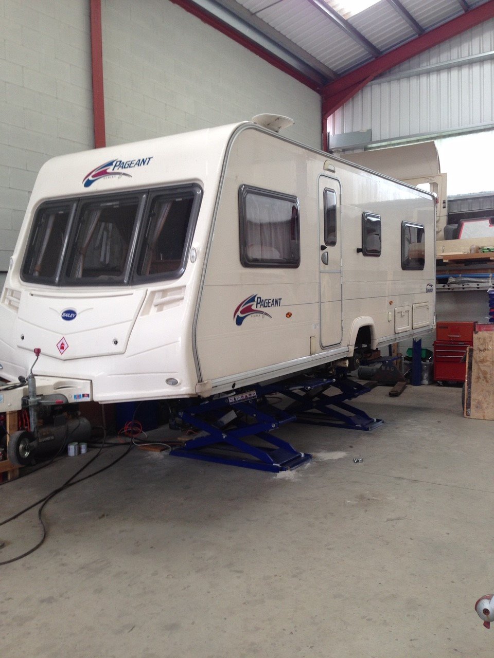 jb caravans . caravan service centre