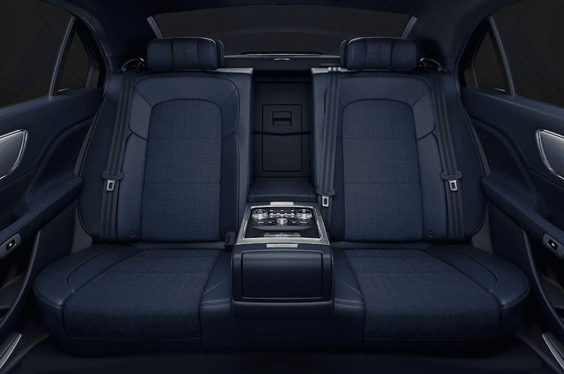 Lincoln Continental Chauffeur Service Des Moines Iowa Luxury Sedan