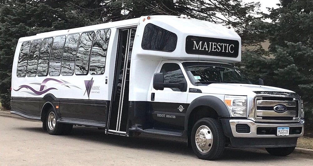 22 Passenger Limo Bus Rental Des Moines Iowa Party Bus Service