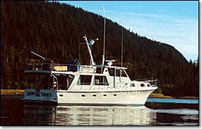 http://www.alaskaseakayakers.com/images/boat_assisted4.jpg
