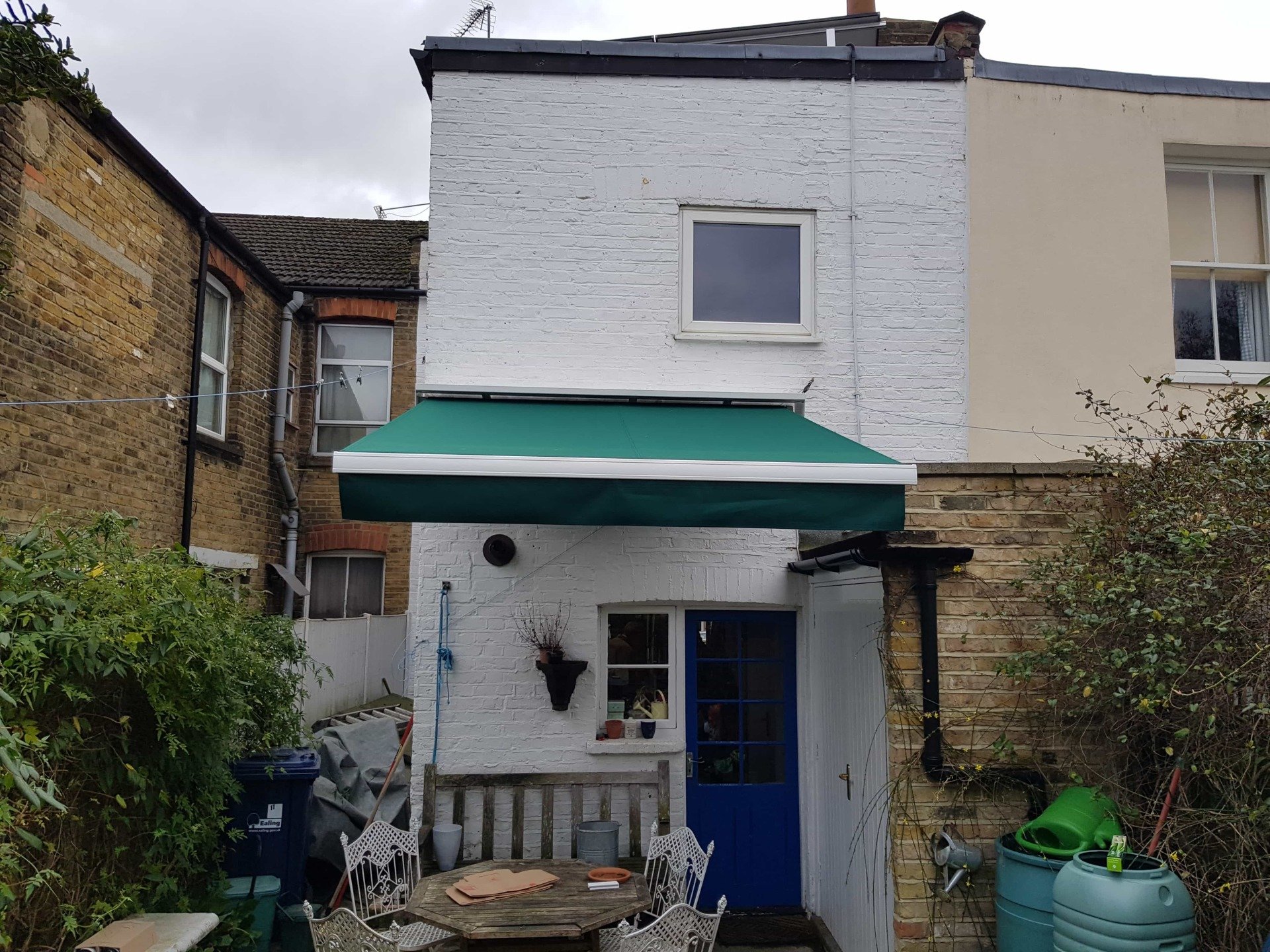 Commercial Awnings The UK's Leading Bespoke Awning Company