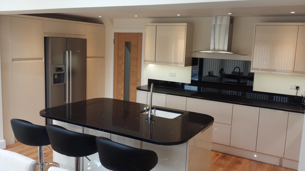 Portfolio T & R Builders Hoddesdon Hertfordshire Building Services ...