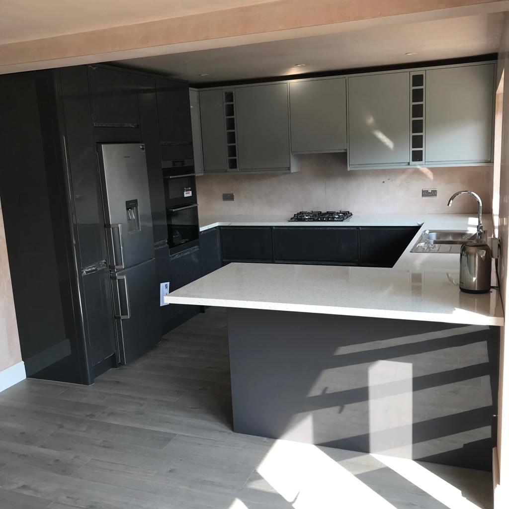 Portfolio T & R Builders Hoddesdon Hertfordshire Building Services ...