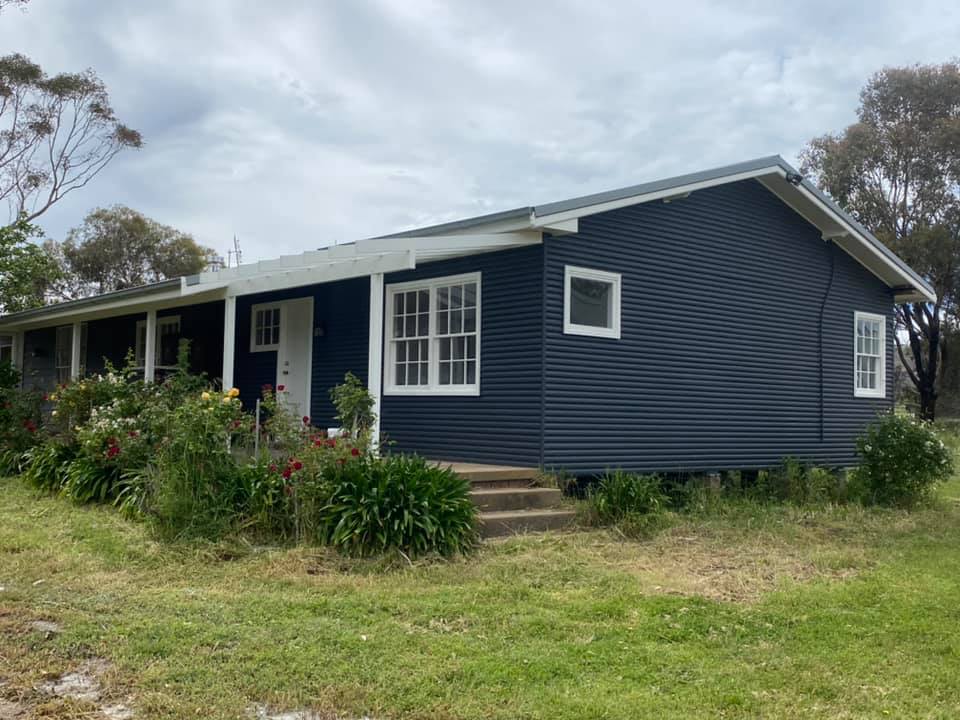 Painting in Dubbo L & S Wirth Painting