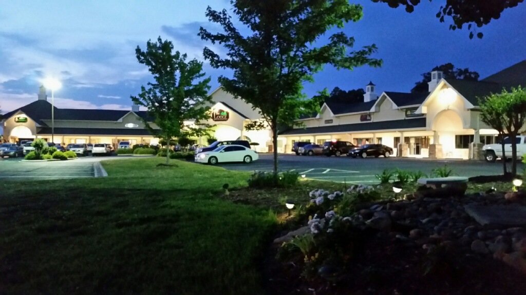 The Lodge at Lake Bowen Commons