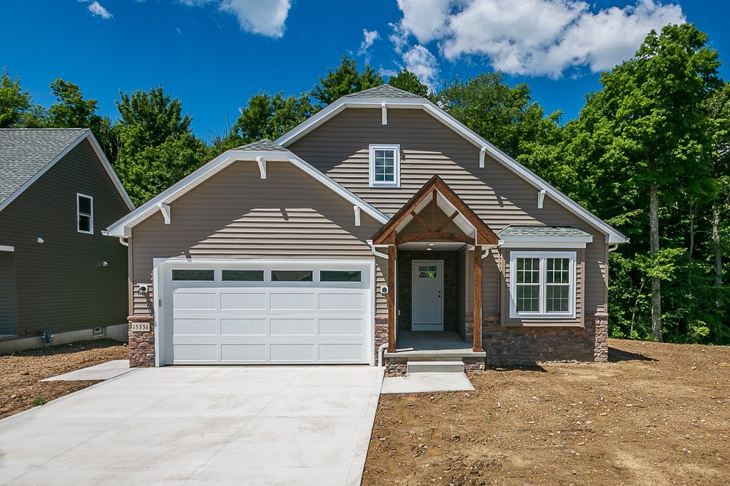 Alron Homes Middlefield, OH Woodside