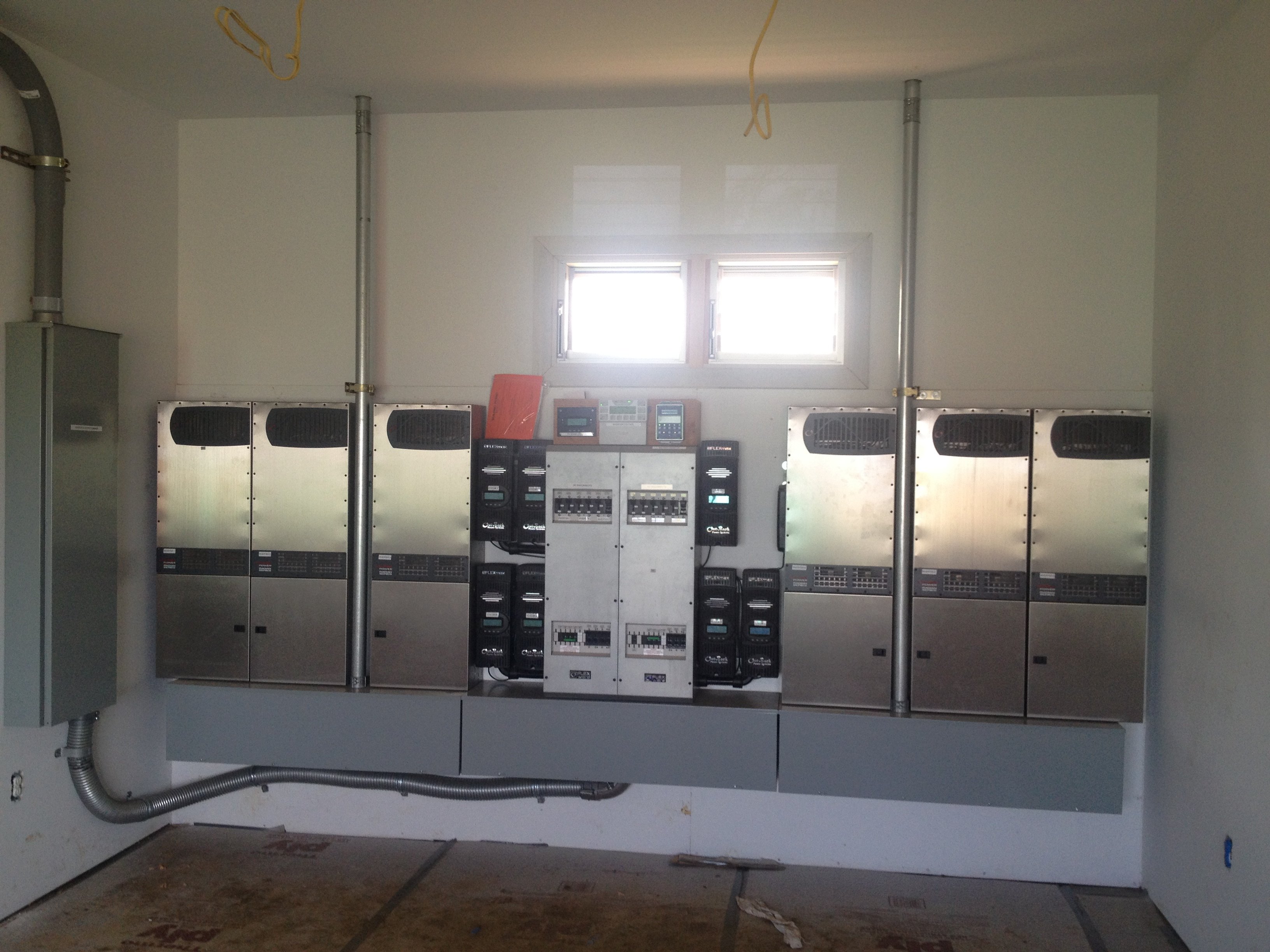 Energy Storage | Honokaa, HI | Renewable Energy Services Inc