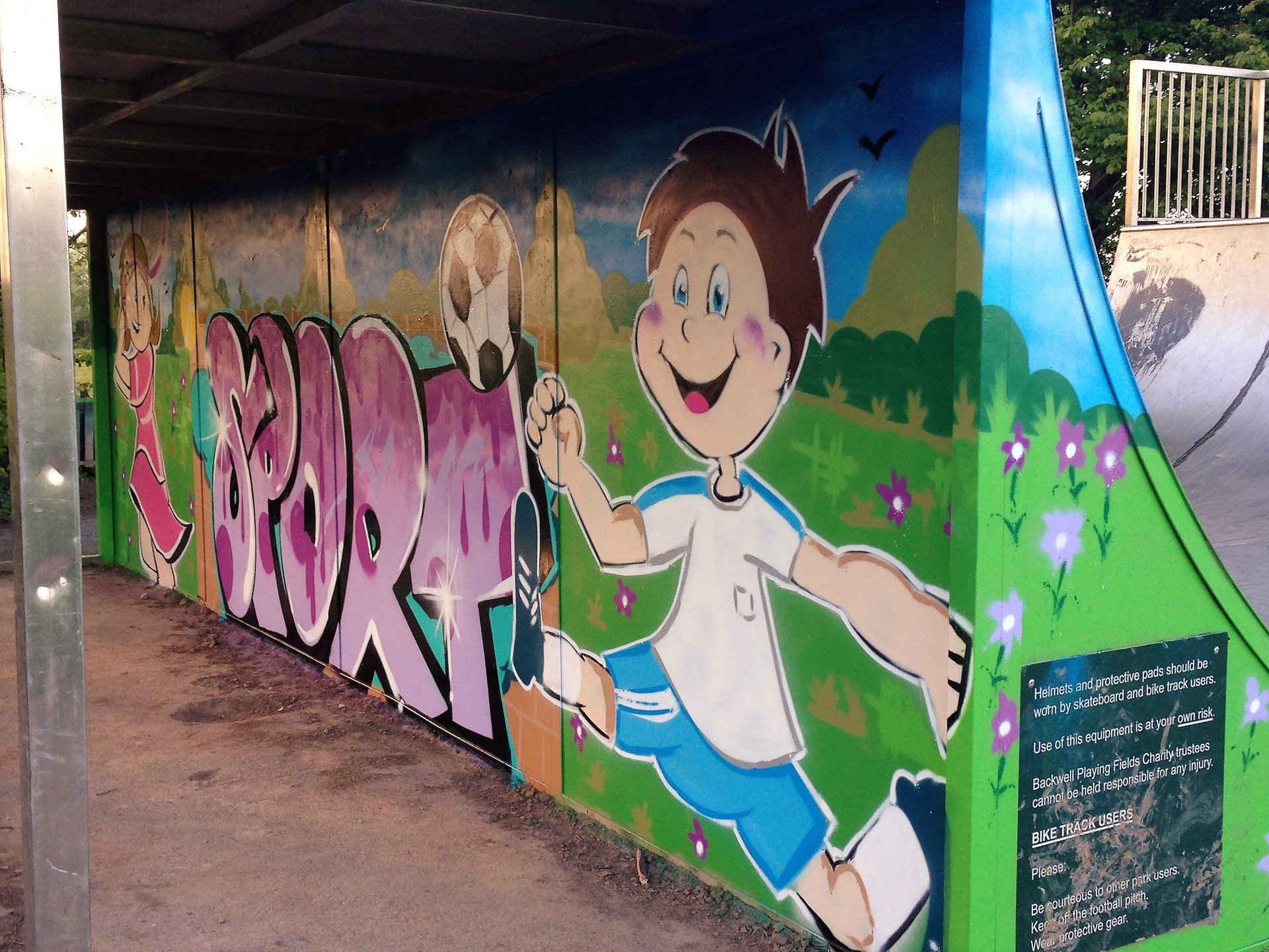 Graffiti Mural Projects for Schools, Youth Clubs and Community Groups.