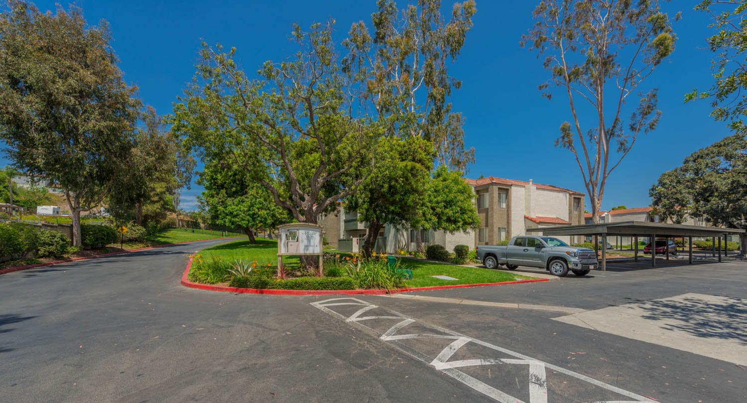 Gallery Hidden Hills Apartments Located In Vista, CA