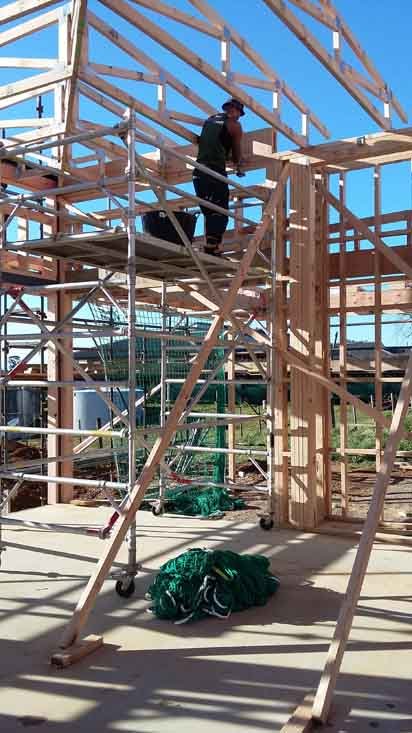 Affordable safety nets being used at the construction site 