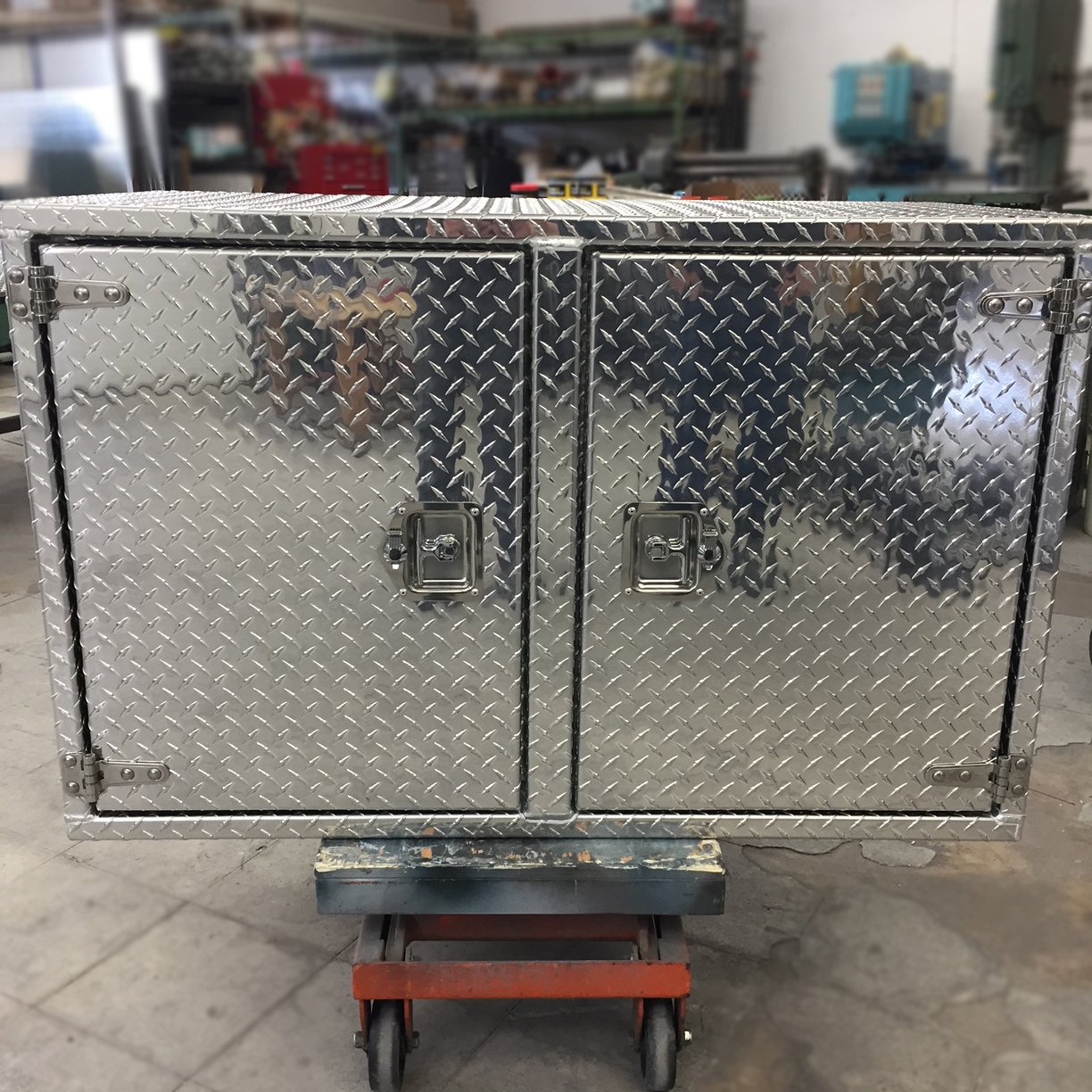 Canstar Welding Industries Inc