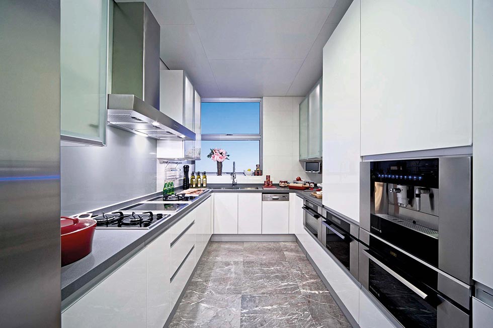 gallery image number 3