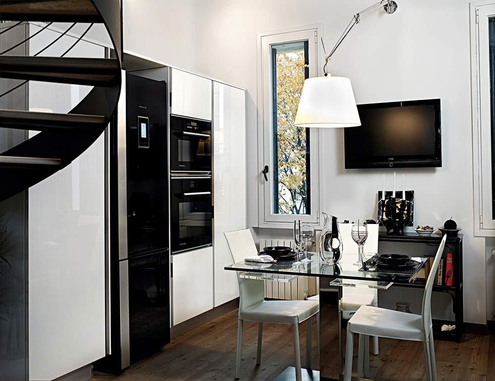 gallery image number 6