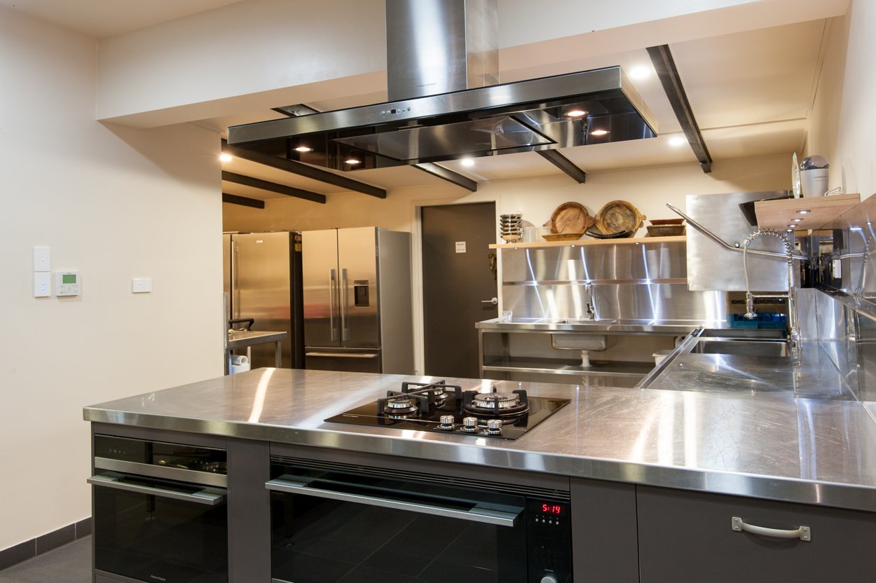 Uncategorized Kitchen Appliances Sunshine Coast project management sunshine coast cabinetry solutions view all