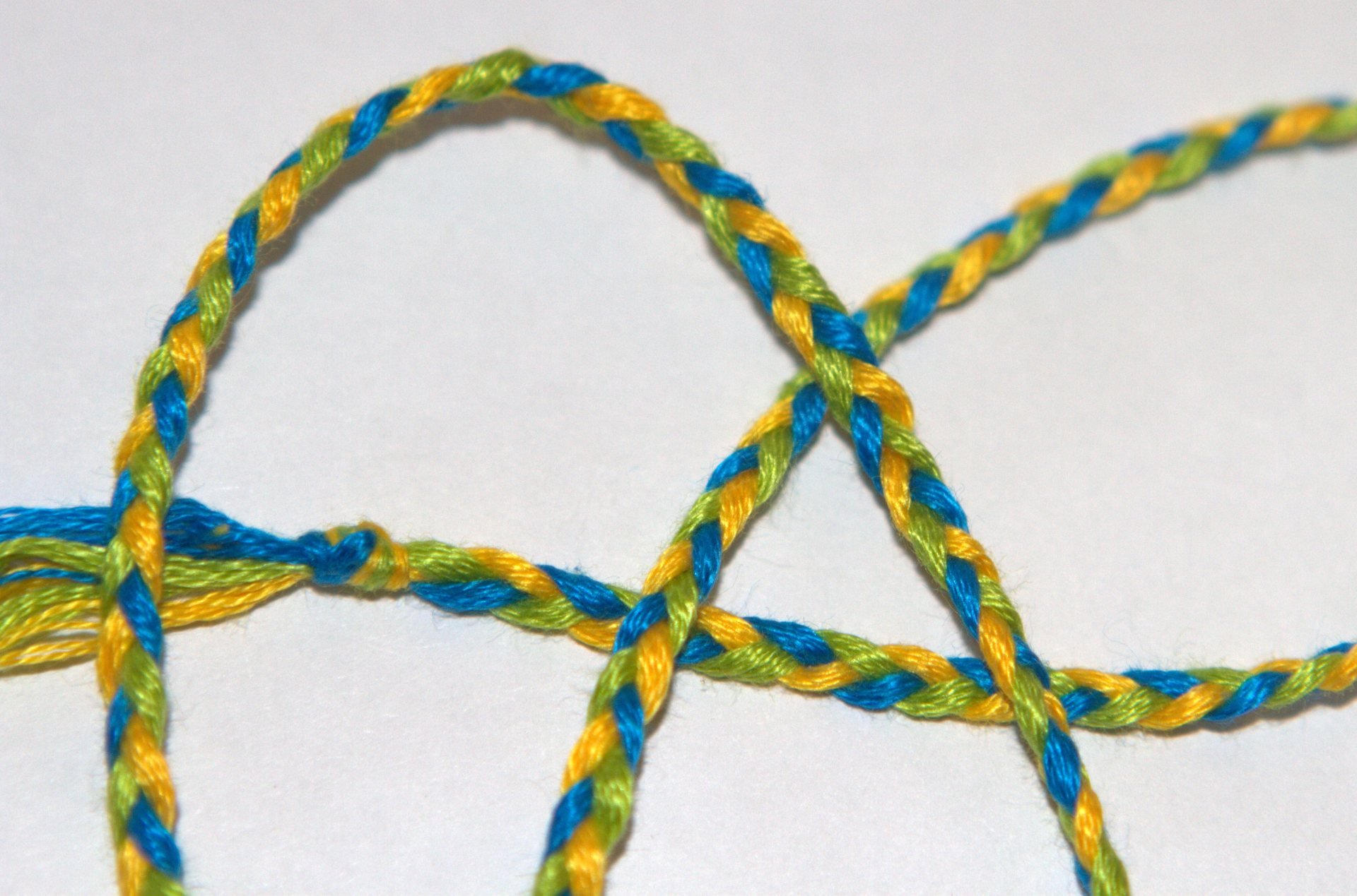 knitted umbilical cord ties pattern