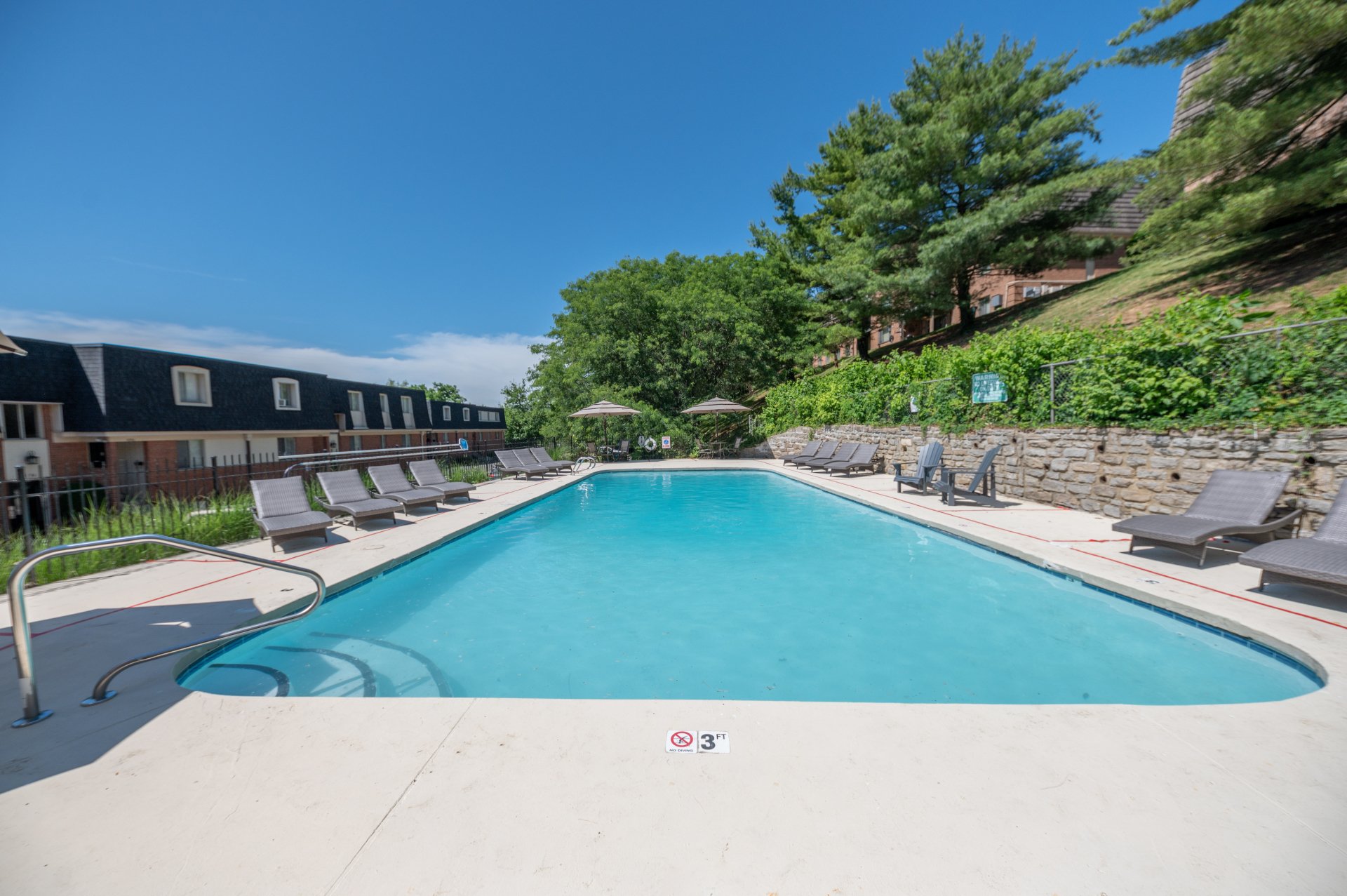 The Trails at Mariemont Luxury Apartment Homes