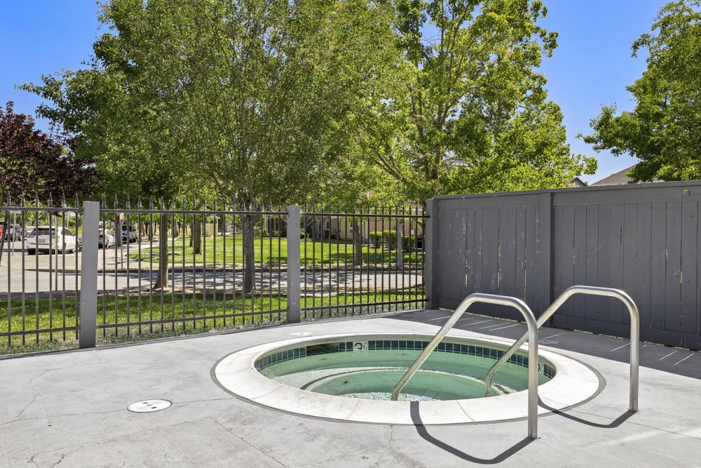 Pioneer 2000, Santa Rosa, CA. For Rent