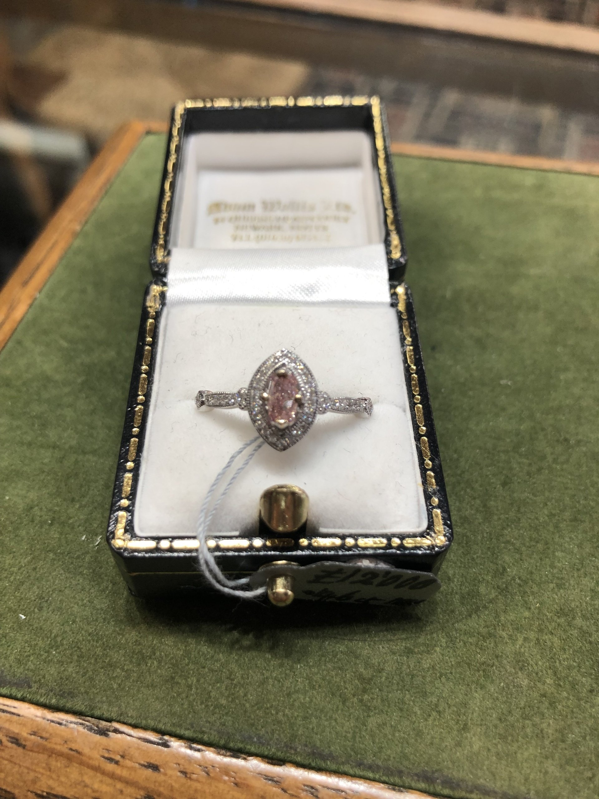 Wedding ring makers NewarkonTrent