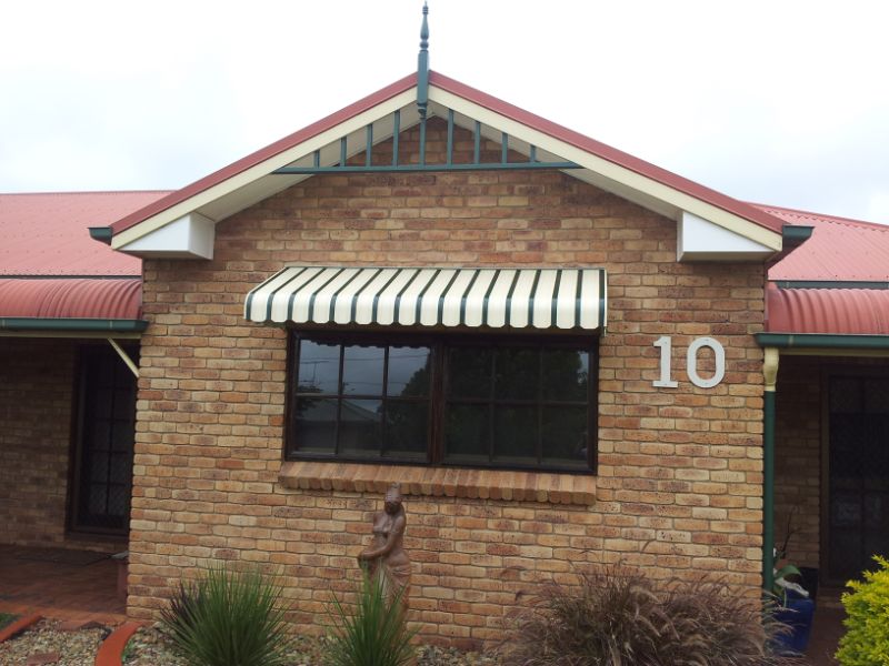Awnings Toowoomba Aluminium & Fabric Awnings dbLINDS