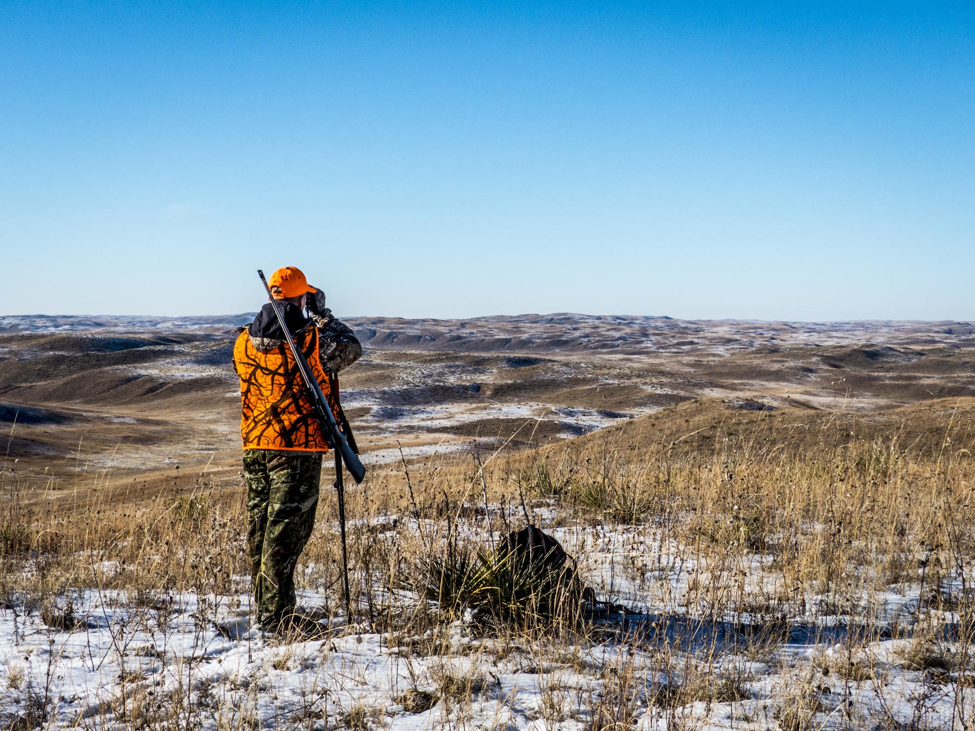 Deer Meadows Outfitters Trophy Deer Hunts in the Nebraska Sandhills