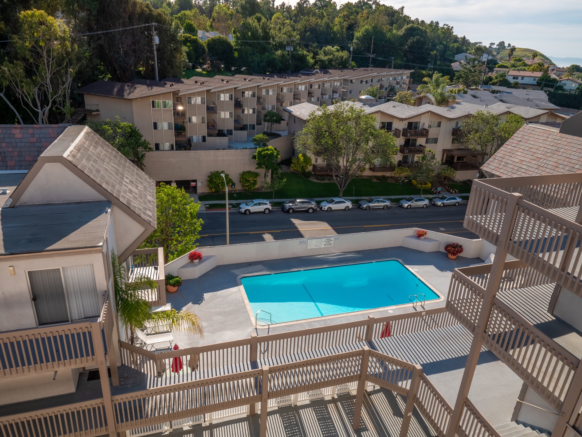 Luxury Living In Torrance CA Hillside Terrace