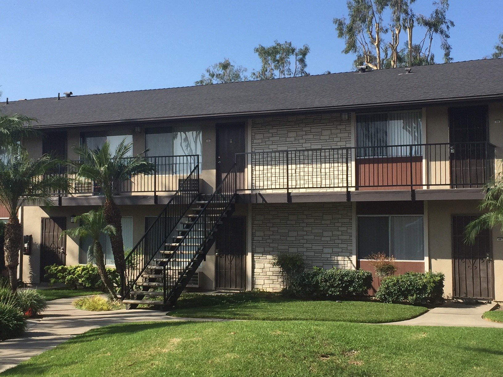 Peppertree Apartments Photos