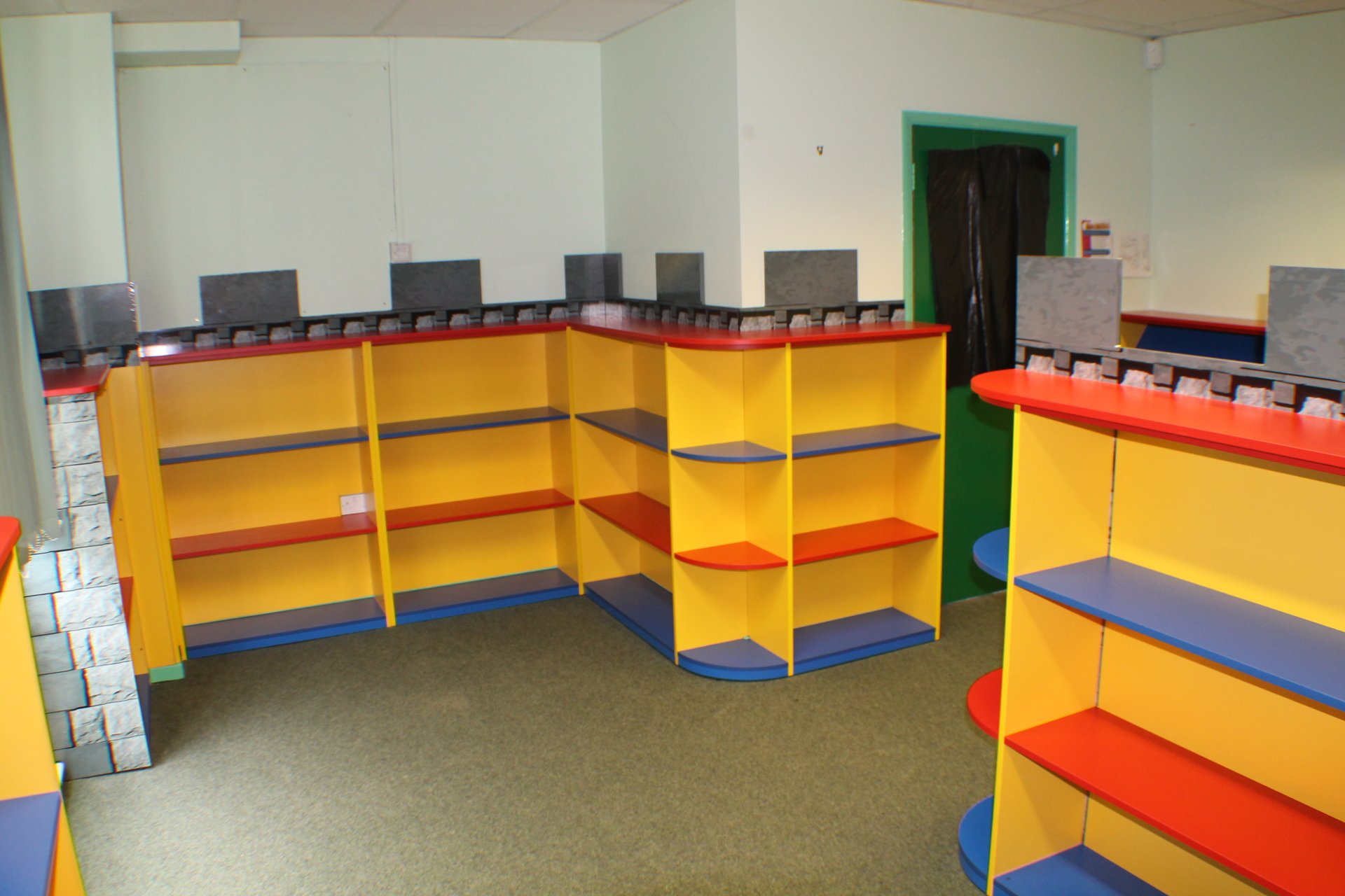 Bespoke Fitted School library Furniture by Experts in Northampton