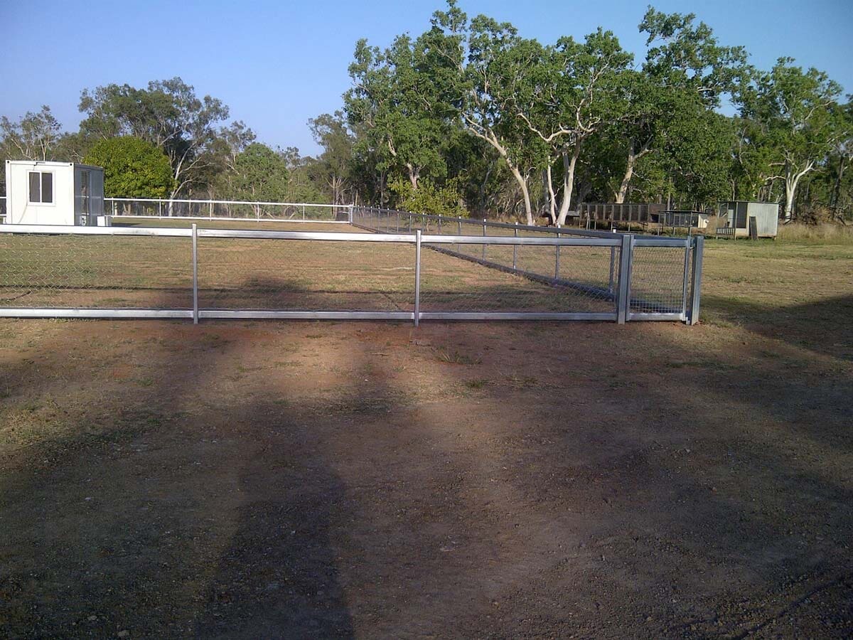 Gallery D.T. Fencing