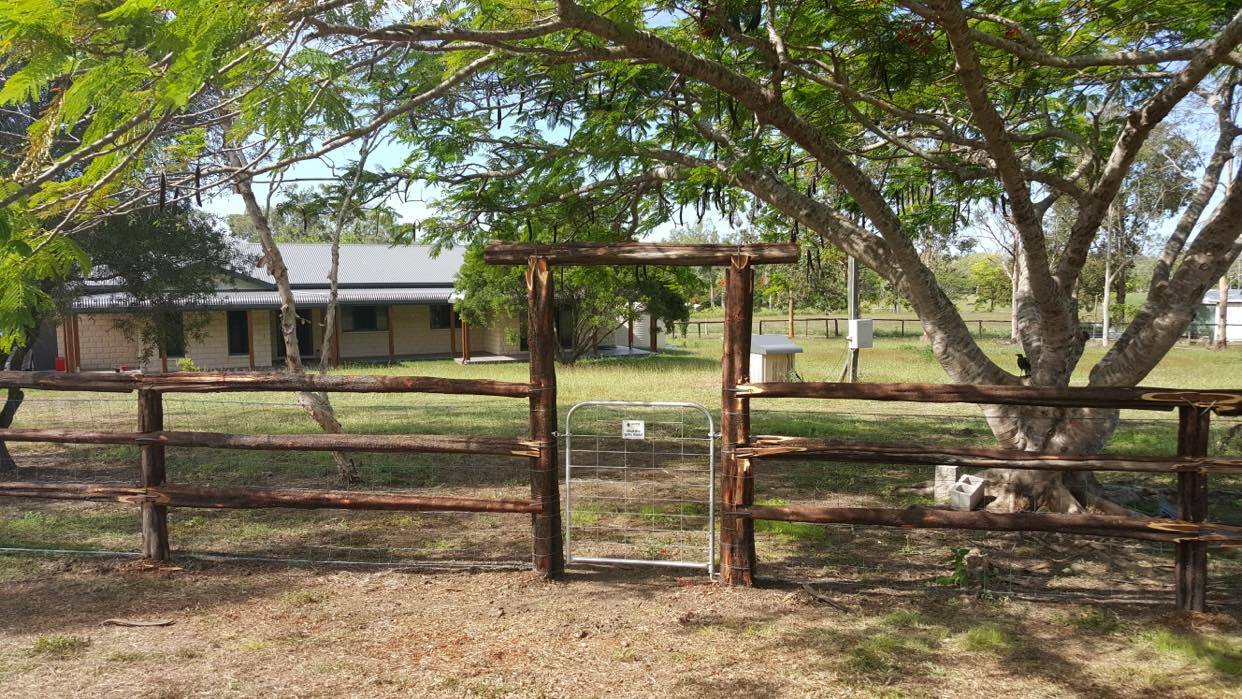 Gallery D.T. Fencing