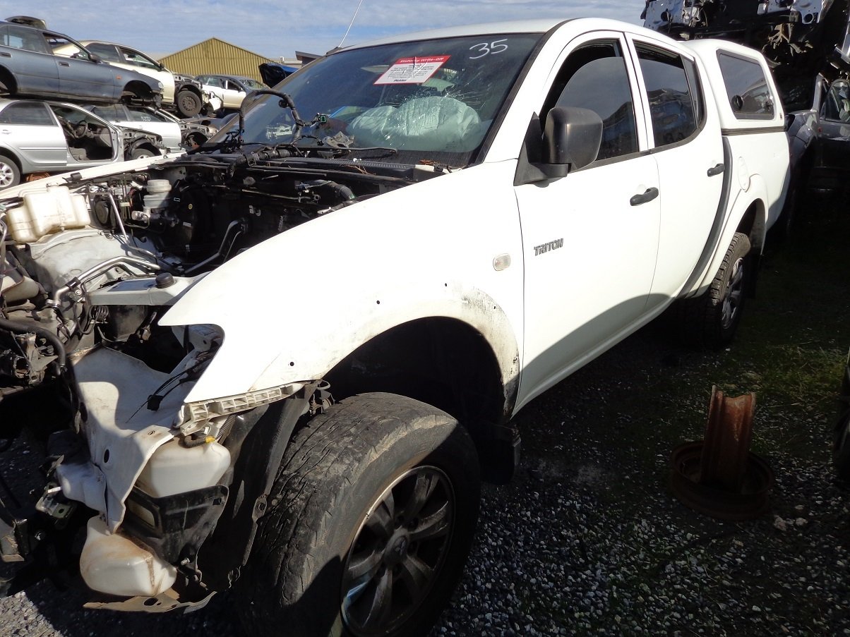 Mitsubishi Auto Wreckers Adelaide Used Parts Mechanic