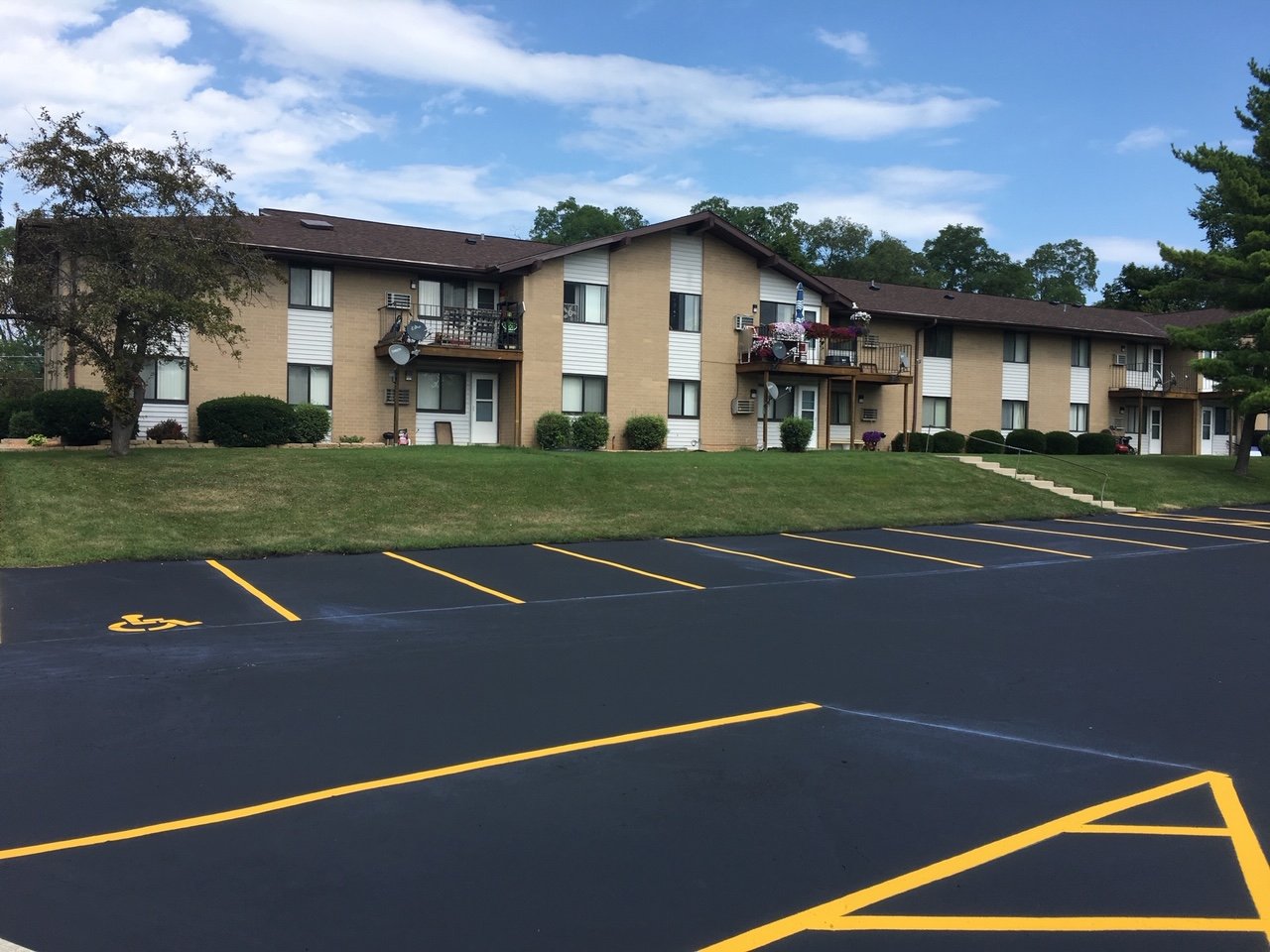 Denmark Apartments Milwaukee, WI