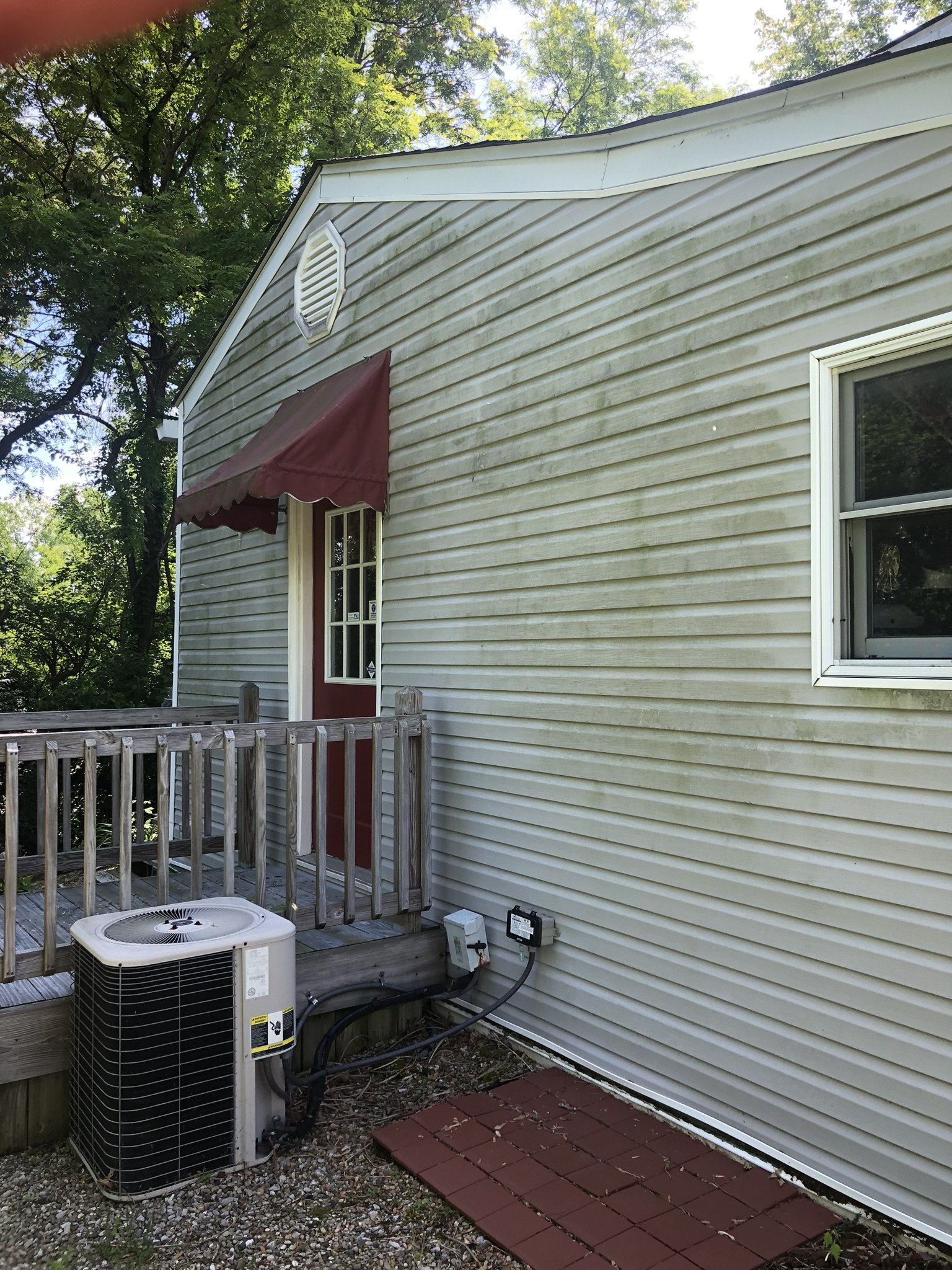 Pressure Washing Louisville KY House Washing