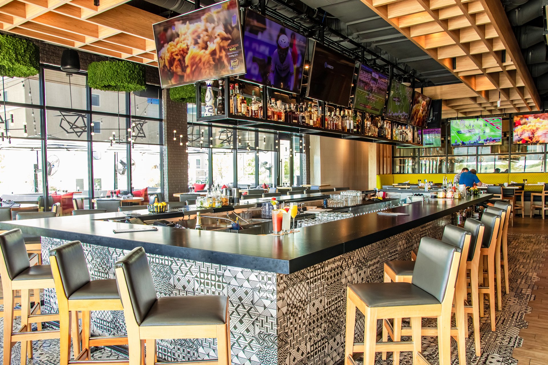 Level Builders - Chicago Construction & Design