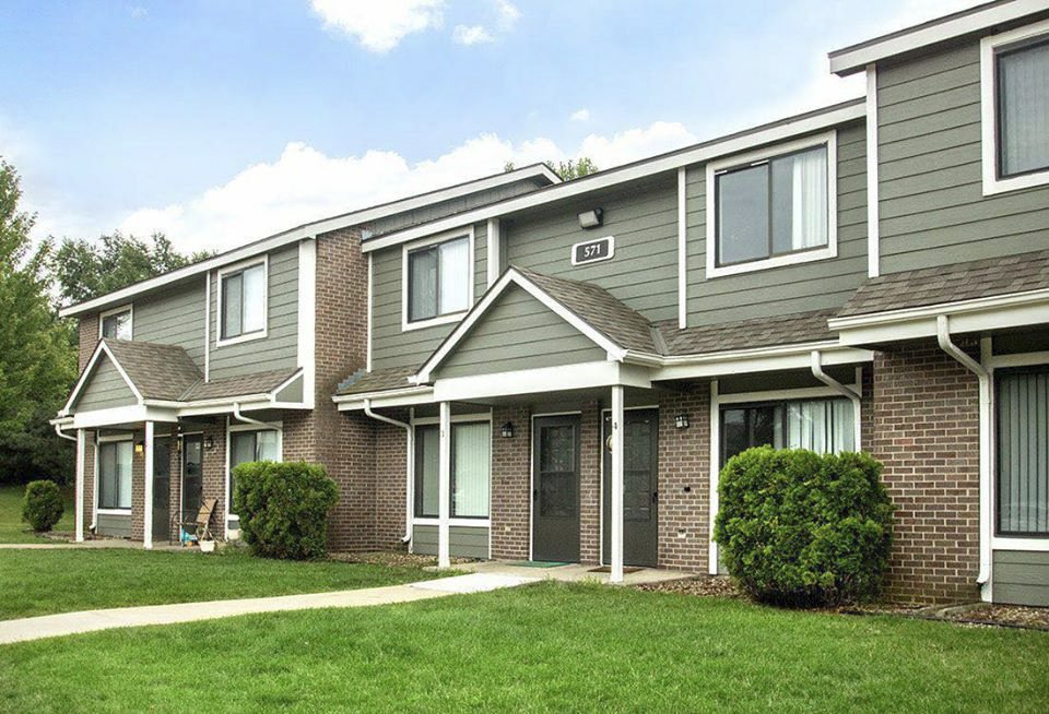 Photo Gallery Country Hill Apartments & Townhomes