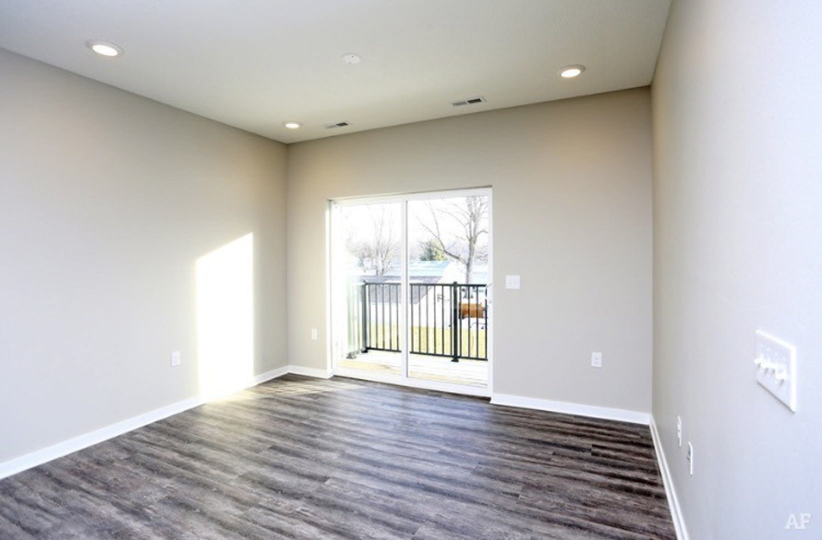 Photo Gallery Johnston Gardens Apartments, Johnston, IA