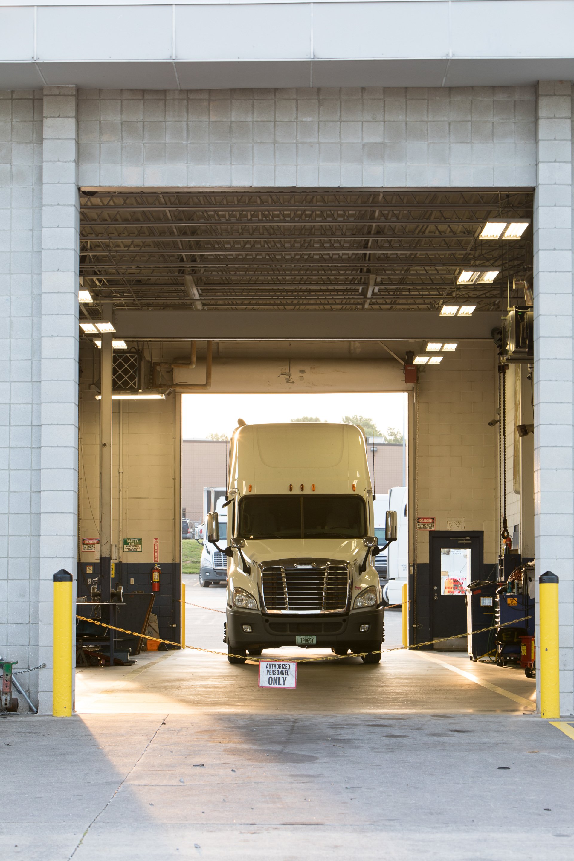 Full Service Leasing Salem Leasing Corporation