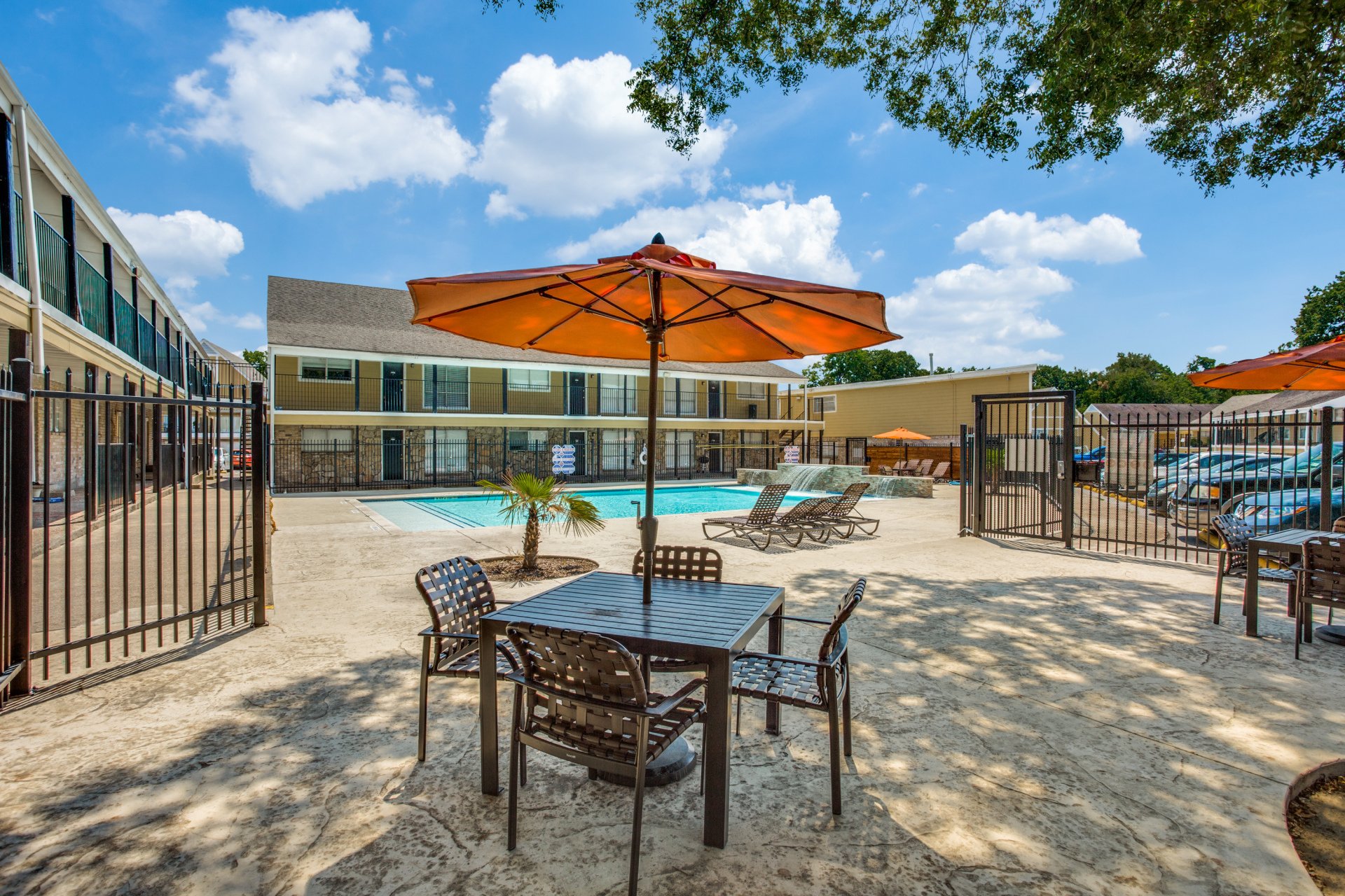 The Lake Lofts Apartment Homes in Dallas Texas