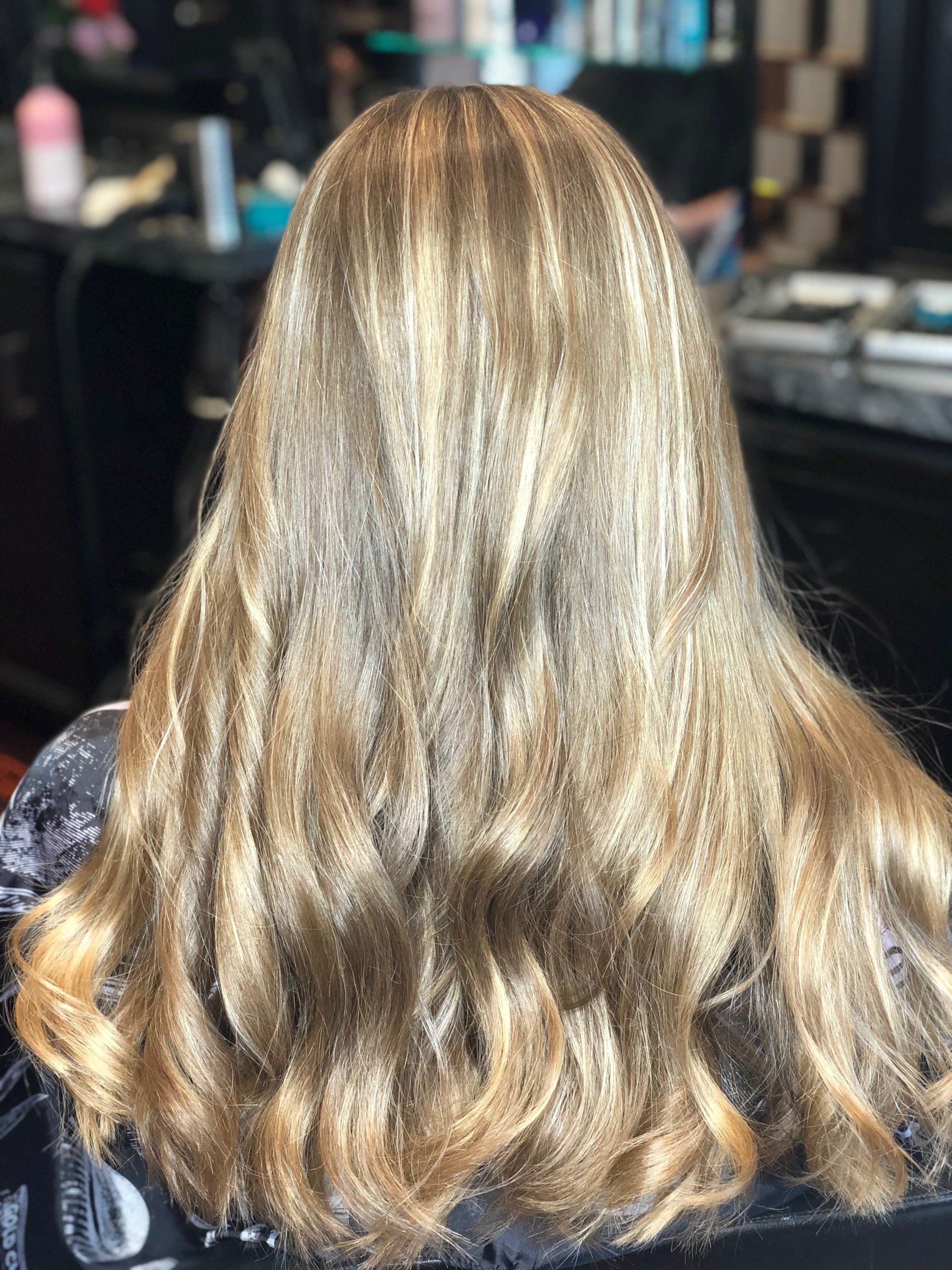 Our Photos Springfield, PA Mirror Mirror Hair & Skin Studio