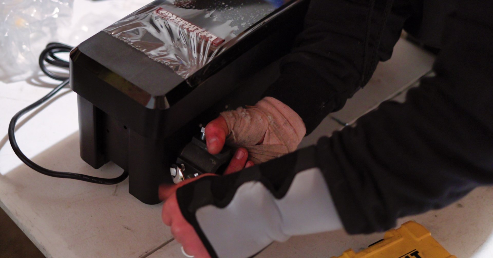 LiftMaster Garage Door Solutions | Chicago, IL.