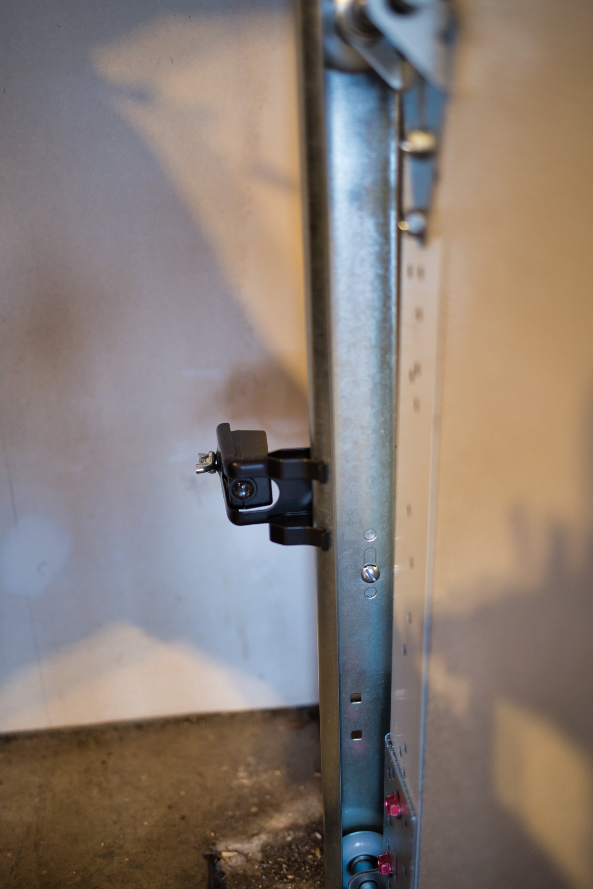 Chicagoland Garage Door Safety Sensors - (888) 501-0533