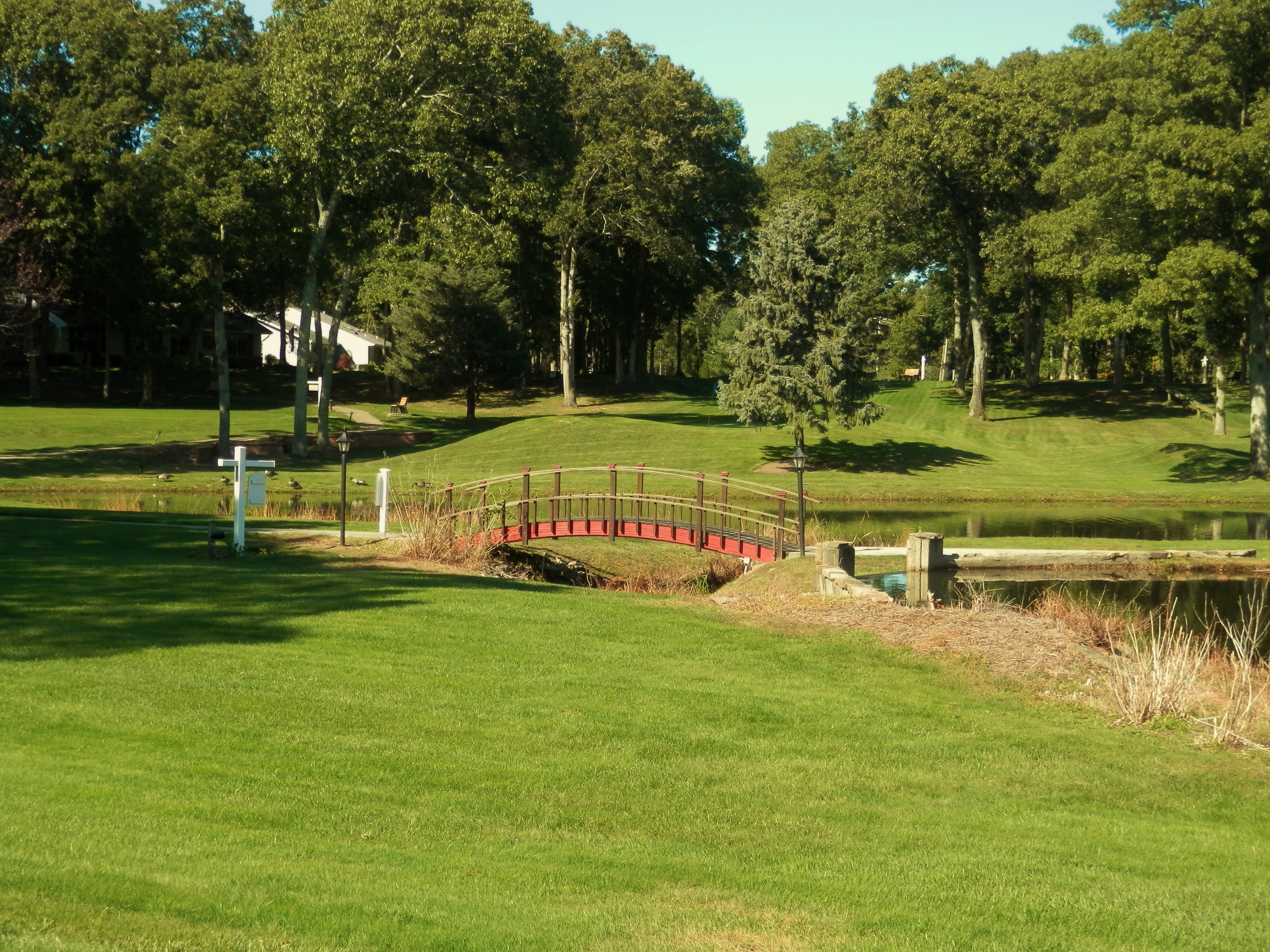 Senior Living Communities Ridge, NY & Suffolk County, NY Retirement