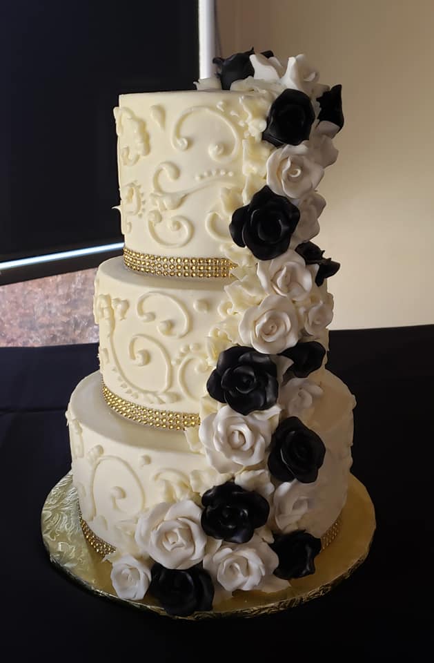 Wedding Cakes Colorado Springs, CO Icing on the Cake
